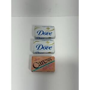 Lot of‎ 3 Vintage Bar Soap 1.5 oz Size Mini Body Bar w/Bath Oil Caress And Dove